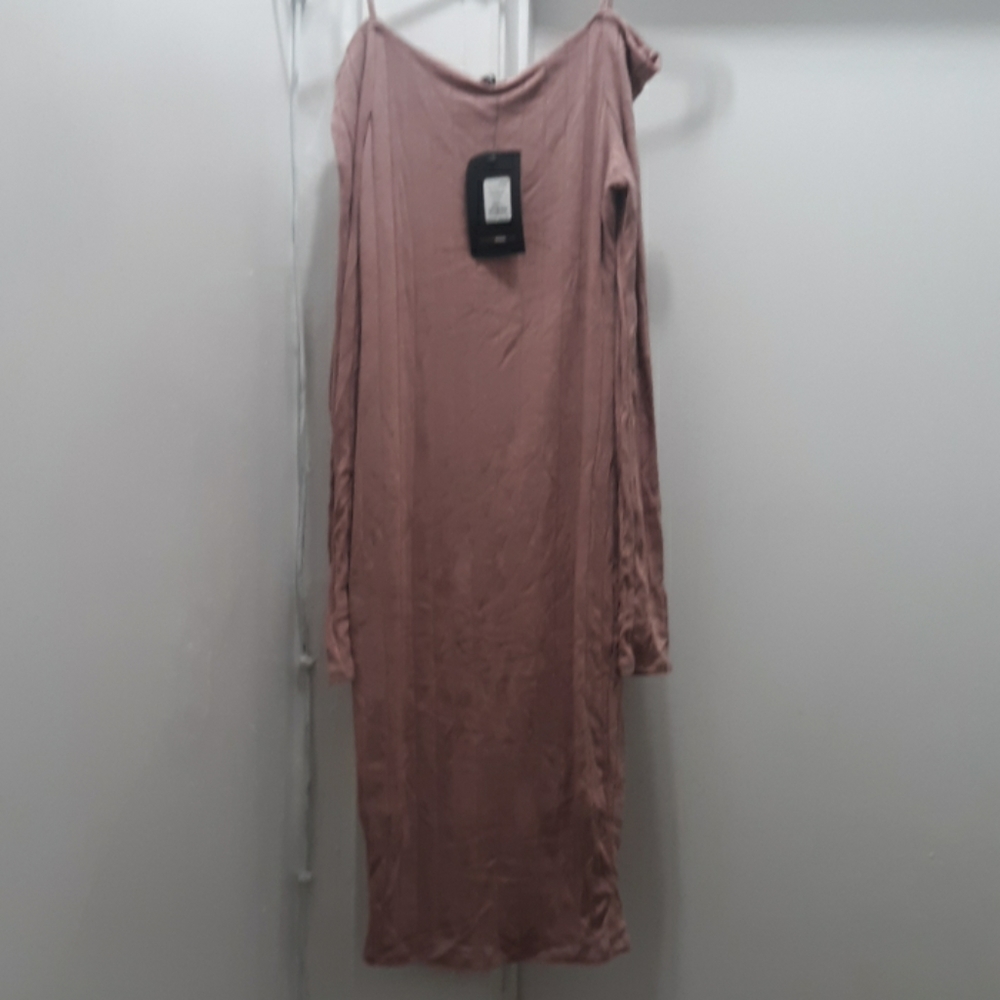 Fashion Nova "No one Like You" Mauve dress